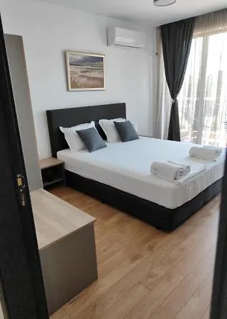 Pensjonat Marina Sarafovo 3*